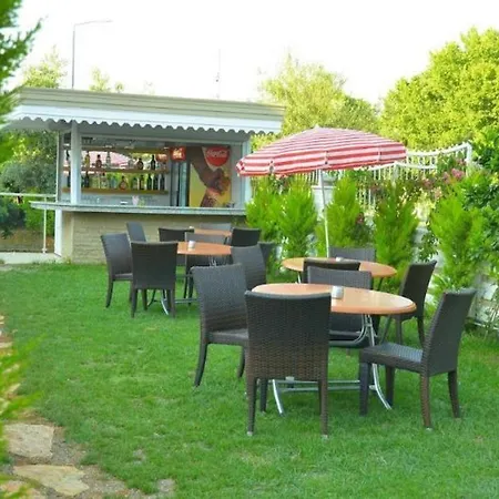 Life Elite ホテル