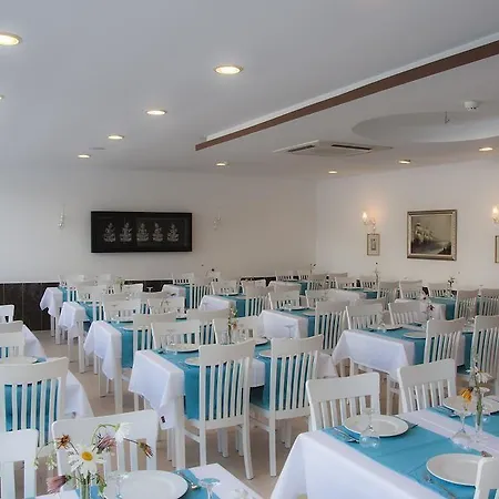 Life Elite Hotell 3*